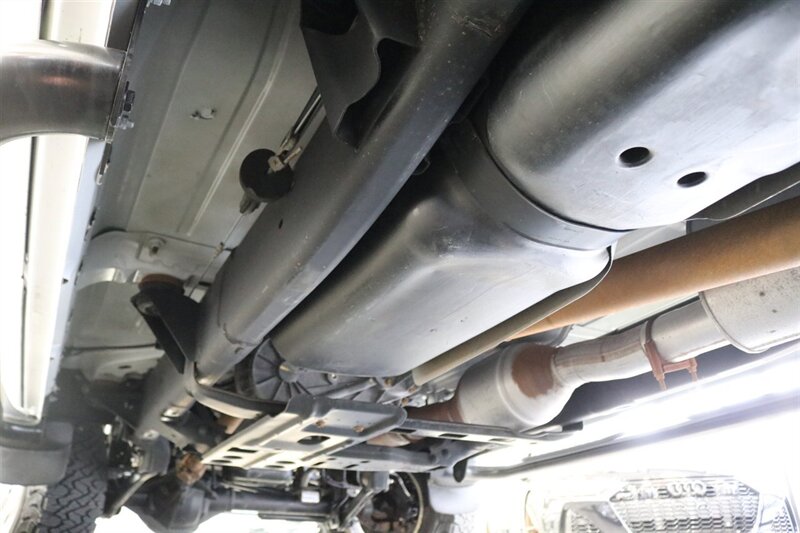 2005 Dodge Ram 2500 SLT  5.9L HO W/ 6-SPEED MANUAL* NEW 3 " LEVEL KIT W/ BILSTEIN 5100 SHOCKS* NEW BLUE TOP STEERING BOX W/ BALL JOINTS* NEW BFG KO3 10-PLYS* SPRAY IN BED LINER* NEVER HAS 5TH WHEEL OR GOOSENECK - Photo 24 - Portland, OR 97230