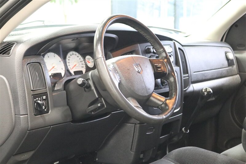 2005 Dodge Ram 2500 SLT  5.9L HO W/ 6-SPEED MANUAL* NEW 3 " LEVEL KIT W/ BILSTEIN 5100 SHOCKS* NEW BLUE TOP STEERING BOX W/ BALL JOINTS* NEW BFG KO3 10-PLYS* SPRAY IN BED LINER* NEVER HAS 5TH WHEEL OR GOOSENECK - Photo 78 - Portland, OR 97230