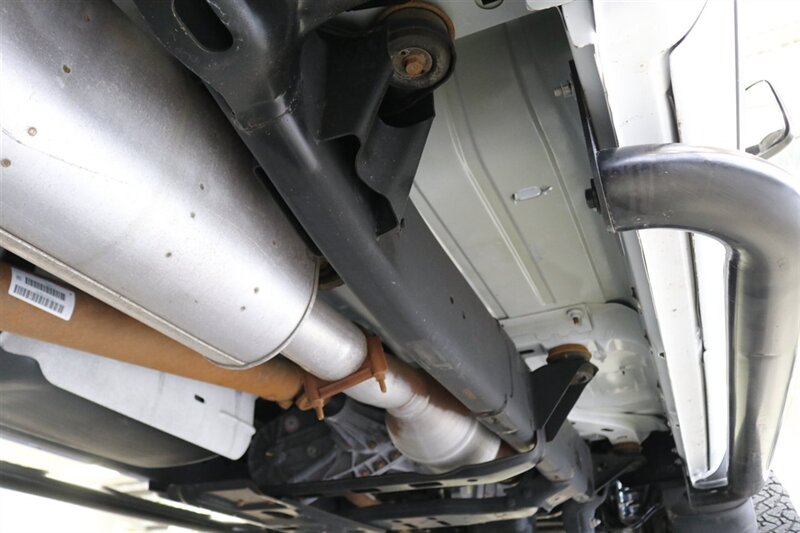 2005 Dodge Ram 2500 SLT  5.9L HO W/ 6-SPEED MANUAL* NEW 3 " LEVEL KIT W/ BILSTEIN 5100 SHOCKS* NEW BLUE TOP STEERING BOX W/ BALL JOINTS* NEW BFG KO3 10-PLYS* SPRAY IN BED LINER* NEVER HAS 5TH WHEEL OR GOOSENECK - Photo 25 - Portland, OR 97230