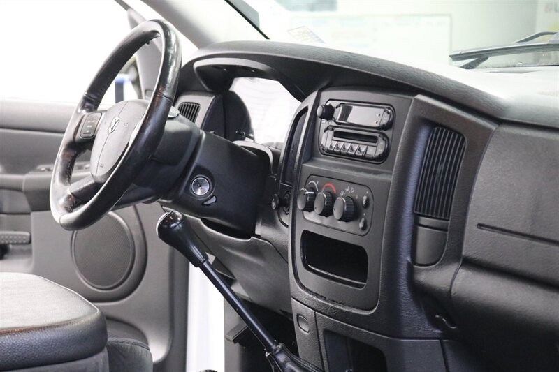 2005 Dodge Ram 2500 SLT  5.9L HO W/ 6-SPEED MANUAL* NEW 3 " LEVEL KIT W/ BILSTEIN 5100 SHOCKS* NEW BLUE TOP STEERING BOX W/ BALL JOINTS* NEW BFG KO3 10-PLYS* SPRAY IN BED LINER* NEVER HAS 5TH WHEEL OR GOOSENECK - Photo 79 - Portland, OR 97230