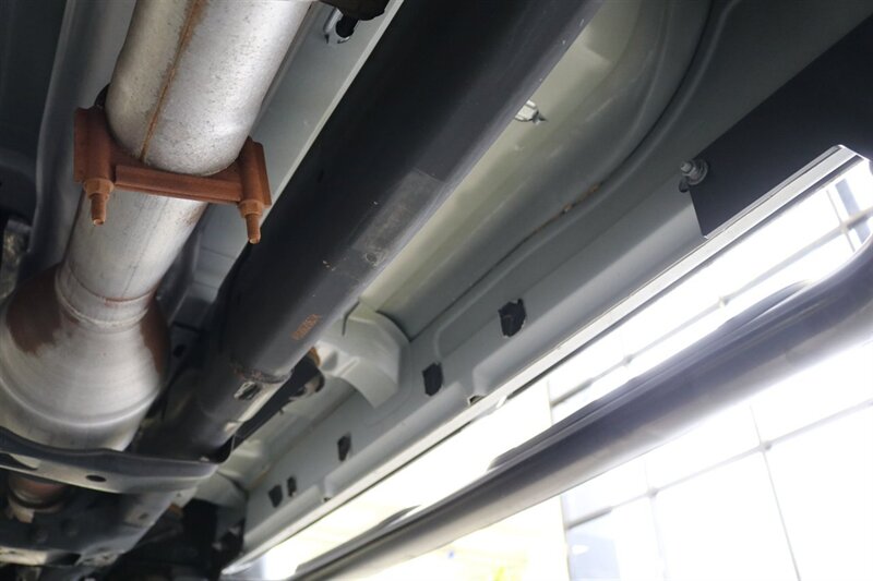 2005 Dodge Ram 2500 SLT  5.9L HO W/ 6-SPEED MANUAL* NEW 3 " LEVEL KIT W/ BILSTEIN 5100 SHOCKS* NEW BLUE TOP STEERING BOX W/ BALL JOINTS* NEW BFG KO3 10-PLYS* SPRAY IN BED LINER* NEVER HAS 5TH WHEEL OR GOOSENECK - Photo 31 - Portland, OR 97230