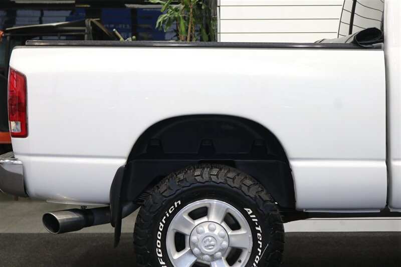 2005 Dodge Ram 2500 SLT  5.9L HO W/ 6-SPEED MANUAL* NEW 3 " LEVEL KIT W/ BILSTEIN 5100 SHOCKS* NEW BLUE TOP STEERING BOX W/ BALL JOINTS* NEW BFG KO3 10-PLYS* SPRAY IN BED LINER* NEVER HAS 5TH WHEEL OR GOOSENECK - Photo 63 - Portland, OR 97230