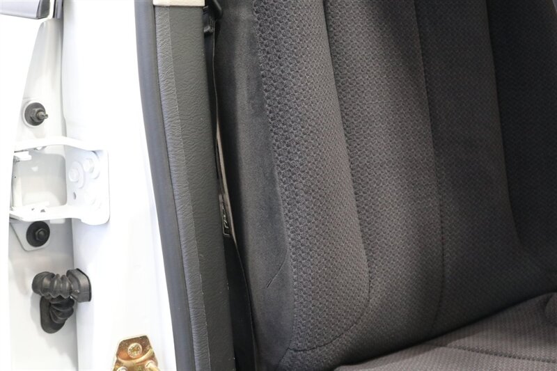 2005 Dodge Ram 2500 SLT  5.9L HO W/ 6-SPEED MANUAL* NEW 3 " LEVEL KIT W/ BILSTEIN 5100 SHOCKS* NEW BLUE TOP STEERING BOX W/ BALL JOINTS* NEW BFG KO3 10-PLYS* SPRAY IN BED LINER* NEVER HAS 5TH WHEEL OR GOOSENECK - Photo 75 - Portland, OR 97230