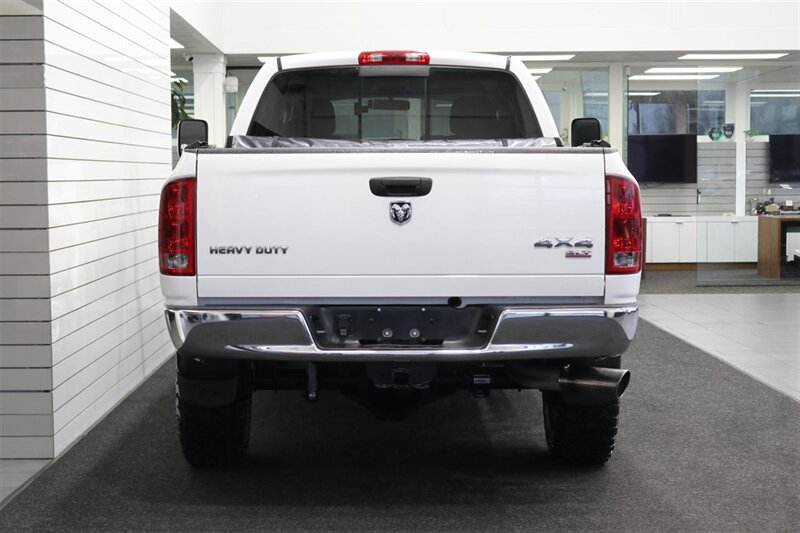 2005 Dodge Ram 2500 SLT  5.9L HO W/ 6-SPEED MANUAL* NEW 3 " LEVEL KIT W/ BILSTEIN 5100 SHOCKS* NEW BLUE TOP STEERING BOX W/ BALL JOINTS* NEW BFG KO3 10-PLYS* SPRAY IN BED LINER* NEVER HAS 5TH WHEEL OR GOOSENECK - Photo 9 - Portland, OR 97230