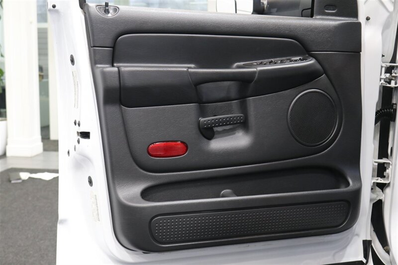 2005 Dodge Ram 2500 SLT  5.9L HO W/ 6-SPEED MANUAL* NEW 3 " LEVEL KIT W/ BILSTEIN 5100 SHOCKS* NEW BLUE TOP STEERING BOX W/ BALL JOINTS* NEW BFG KO3 10-PLYS* SPRAY IN BED LINER* NEVER HAS 5TH WHEEL OR GOOSENECK - Photo 66 - Portland, OR 97230