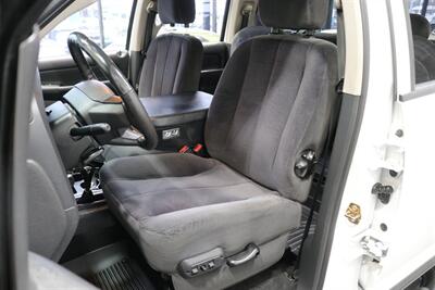 2005 Dodge Ram 2500 SLT  5.9L HO W/ 6-SPEED MANUAL* NEW 3 " LEVEL KIT W/ BILSTEIN 5100 SHOCKS* NEW BLUE TOP STEERING BOX W/ BALL JOINTS* NEW BFG KO3 10-PLYS* SPRAY IN BED LINER* NEVER HAS 5TH WHEEL OR GOOSENECK - Photo 16 - Portland, OR 97230