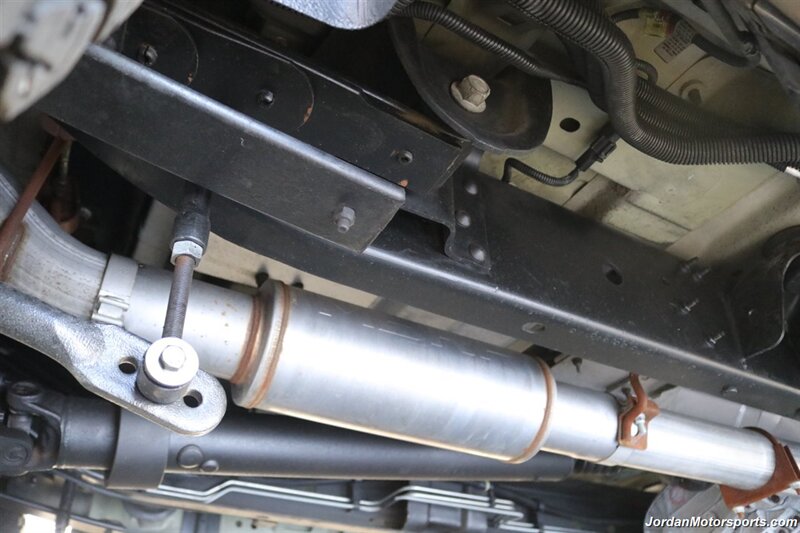 2000 Ford Excursion Limited  100%RUST & CORROSION FREE* HELLWIG REAR ADJUSTABLE SWAY BAR* S&B INTAKE* 4 " TURBO BACK EXHAUST* PHP HYDRA TUNER* 33 " BFG KO2 10-PLYS* RIFFRAFF OVERBOOST REGULATOR* NEW BRAKES-ROTORS-CALIPERS - Photo 30 - Portland, OR 97230