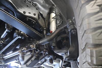 2000 Ford Excursion Limited  100%RUST & CORROSION FREE* HELLWIG REAR ADJUSTABLE SWAY BAR* S&B INTAKE* 4 " TURBO BACK EXHAUST* PHP HYDRA TUNER* 33 " BFG KO2 10-PLYS* RIFFRAFF OVERBOOST REGULATOR* NEW BRAKES-ROTORS-CALIPERS - Photo 37 - Portland, OR 97230