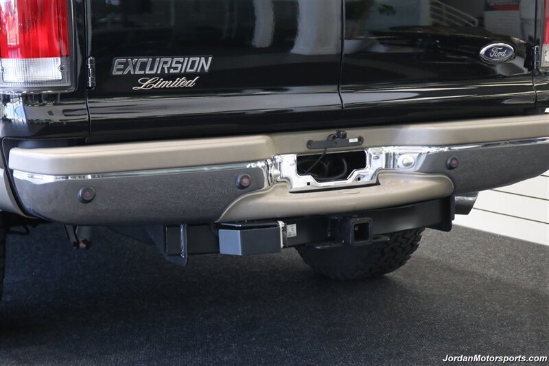 2000 Ford Excursion Limited  100%RUST & CORROSION FREE* HELLWIG REAR ADJUSTABLE SWAY BAR* S&B INTAKE* 4 " TURBO BACK EXHAUST* PHP HYDRA TUNER* 33 " BFG KO2 10-PLYS* RIFFRAFF OVERBOOST REGULATOR* NEW BRAKES-ROTORS-CALIPERS - Photo 52 - Portland, OR 97230