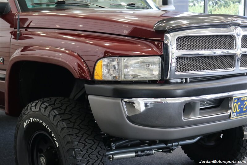2002 Dodge Ram 2500 SLT  SHORT BED* 2-OWNER* NEW 3 "BILSTEIN LIFT* NEW 35 "BFG KO3 10-PLYS* FASS PUMP* SYNERGY DIESEL 4TH GEN STEERING UPGRADE* S&B INTAKE & ELBOW* EXHAUST* RED HEAD STEERING BOX - Photo 13 - Portland, OR 97230