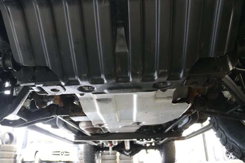 2002 Chevrolet Silverado 2500 LS   - Photo 82 - Portland, OR 97230