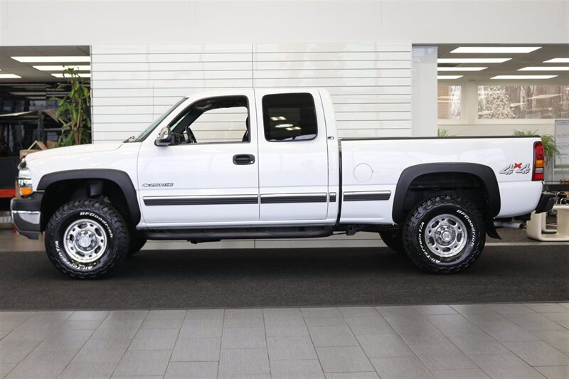 2002 Chevrolet Silverado 2500 LS   - Photo 3 - Portland, OR 97230