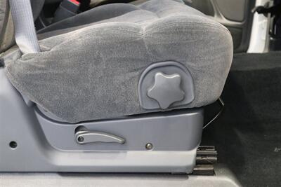 2002 Chevrolet Silverado 2500 LS   - Photo 60 - Portland, OR 97230