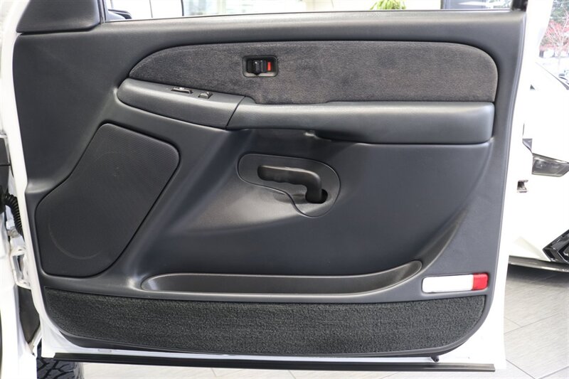 2002 Chevrolet Silverado 2500 LS   - Photo 57 - Portland, OR 97230