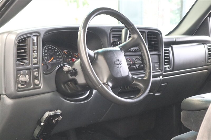 2002 Chevrolet Silverado 2500 LS   - Photo 51 - Portland, OR 97230