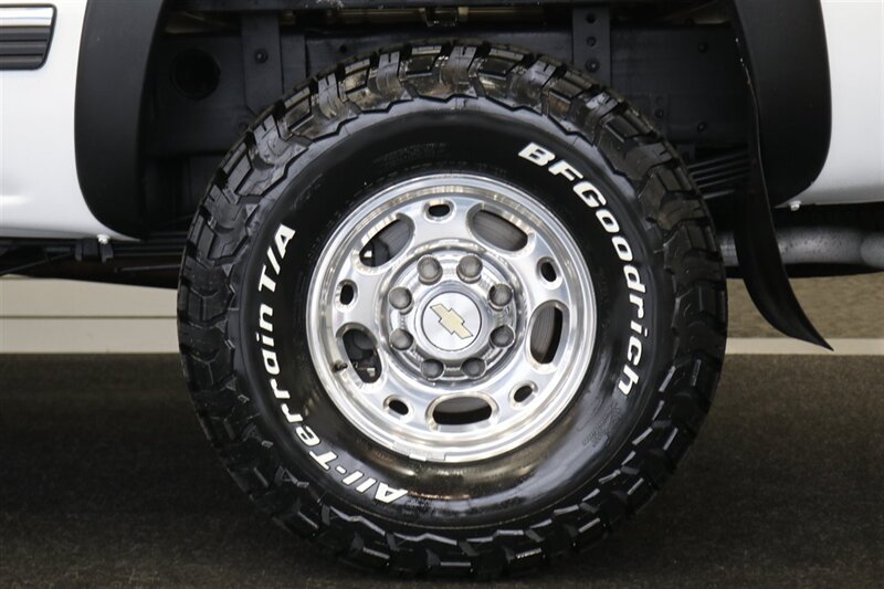 2002 Chevrolet Silverado 2500 LS   - Photo 15 - Portland, OR 97230