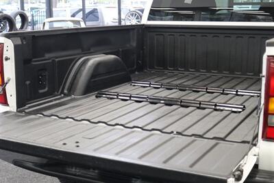 2002 Chevrolet Silverado 2500 LS   - Photo 19 - Portland, OR 97230