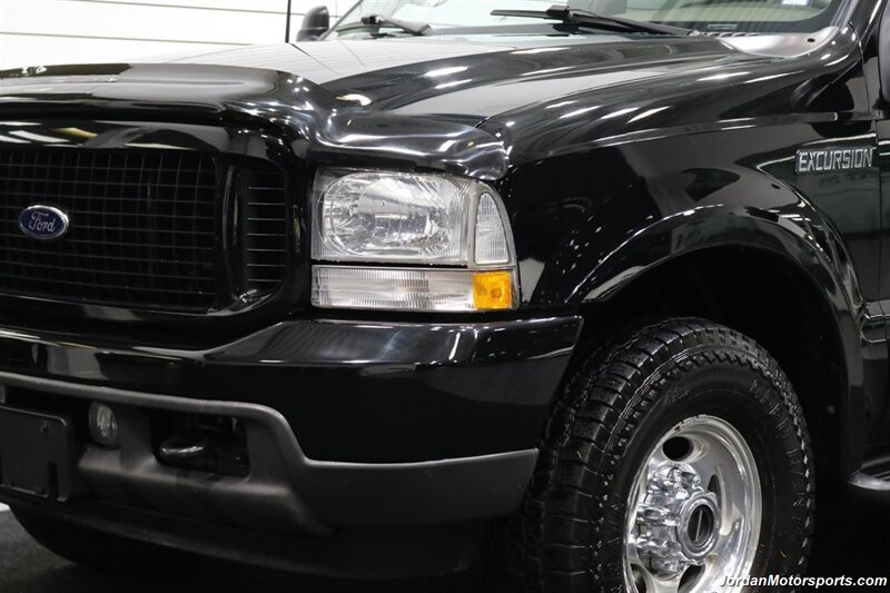2001 Ford Excursion Limited SAME OWNER SINCE 2003* 100% RUST & CORROSION FREE* 100% LIKE NEW CONDITION* NEW BRAKES-ROTORS-BRAKE FLUID FLUSH-AC RECHARGE-COOLANT FLUSH-DOOR LOCK ACTUATORS* 8-PASSENGER SEATING* 4X4* 2-KEYS - Photo 12 - Portland, OR 97230