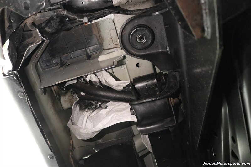 2001 Ford Excursion Limited SAME OWNER SINCE 2003* 100% RUST & CORROSION FREE* 100% LIKE NEW CONDITION* NEW BRAKES-ROTORS-BRAKE FLUID FLUSH-AC RECHARGE-COOLANT FLUSH-DOOR LOCK ACTUATORS* 8-PASSENGER SEATING* 4X4* 2-KEYS - Photo 33 - Portland, OR 97230