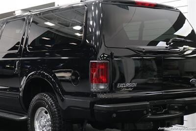 2001 Ford Excursion Limited SAME OWNER SINCE 2003* 100% RUST & CORROSION FREE* 100% LIKE NEW CONDITION* NEW BRAKES-ROTORS-BRAKE FLUID FLUSH-AC RECHARGE-COOLANT FLUSH-DOOR LOCK ACTUATORS* 8-PASSENGER SEATING* 4X4* 2-KEYS - Photo 43 - Portland, OR 97230