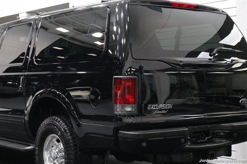 2001 Ford Excursion Limited SAME OWNER SINCE 2003* 100% RUST & CORROSION FREE* 100% LIKE NEW CONDITION* NEW BRAKES-ROTORS-BRAKE FLUID FLUSH-AC RECHARGE-COOLANT FLUSH-DOOR LOCK ACTUATORS* 8-PASSENGER SEATING* 4X4* 2-KEYS - Photo 43 - Portland, OR 97230