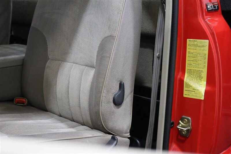 1995 Dodge Ram 3500  1-OWNER* 12-VALVE 5.9L* 5 SPD MANUAL* FLAT BED W/ NEW WOOD* NEW BFG KO3 10-PLYS* NEW CLUTCH* KILLER DOWEL PIN REPLACED* ALL NEW FLUIDS-REAR BRAKES-AC SERVICE* 100% RUST FREE* NEW CLUTCH-REAR MAIN SEAL - Photo 72 - Portland, OR 97230