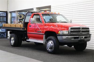 1995 Dodge Ram 3500  1-OWNER* 12-VALVE 5.9L* 5 SPD MANUAL* FLAT BED W/ NEW WOOD* NEW BFG KO3 10-PLYS* NEW CLUTCH* KILLER DOWEL PIN REPLACED* ALL NEW FLUIDS-REAR BRAKES-AC SERVICE* 100% RUST FREE* NEW CLUTCH-REAR MAIN SEAL - Photo 2 - Portland, OR 97230
