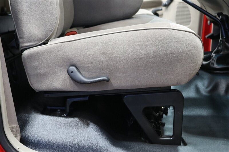 1995 Dodge Ram 3500  1-OWNER* 12-VALVE 5.9L* 5 SPD MANUAL* FLAT BED W/ NEW WOOD* NEW BFG KO3 10-PLYS* NEW CLUTCH* KILLER DOWEL PIN REPLACED* ALL NEW FLUIDS-REAR BRAKES-AC SERVICE* 100% RUST FREE* NEW CLUTCH-REAR MAIN SEAL - Photo 69 - Portland, OR 97230