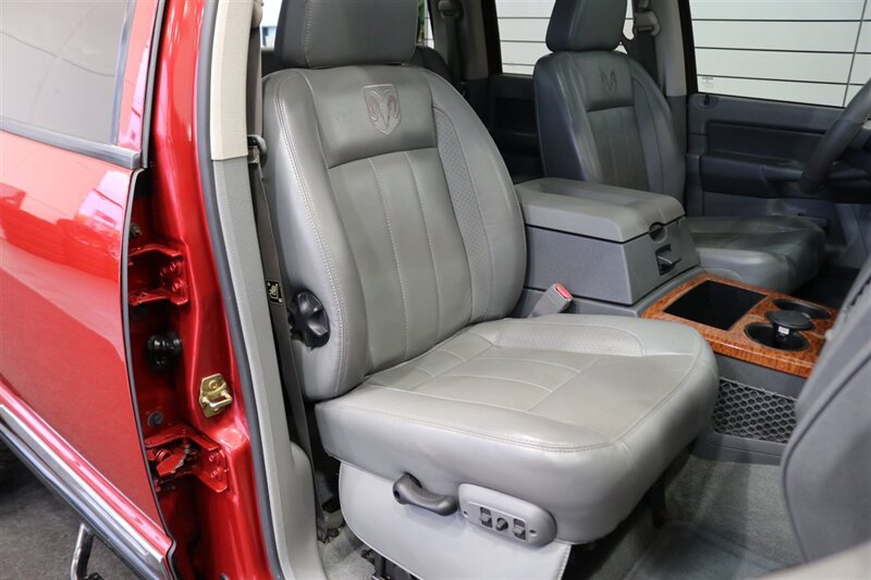 2006 Dodge Ram 2500 Laramie - Photo 17 - Portland, OR 97230