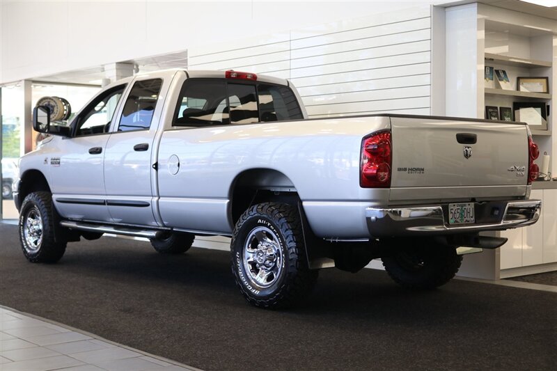 2007 Dodge Ram 2500 SLT 1-OREGON OWNER* 100% RUST & CORROSION FREE* NEW 2 "LEVEL LIFT W/BILSTEIN 5100 SHOCKS* LINEX BED LINER* NEVER HAD 5TH WHEEL OR GOOSENECK* NEW 33 " BFG KO3 10-PLYs* FULL FRESH SERVICE* ALL BOOKS & KEYS - Photo 6 - Portland, OR 97230