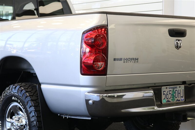 2007 Dodge Ram 2500 SLT 1-OREGON OWNER* 100% RUST & CORROSION FREE* NEW 2 "LEVEL LIFT W/BILSTEIN 5100 SHOCKS* LINEX BED LINER* NEVER HAD 5TH WHEEL OR GOOSENECK* NEW 33 " BFG KO3 10-PLYs* FULL FRESH SERVICE* ALL BOOKS & KEYS - Photo 57 - Portland, OR 97230