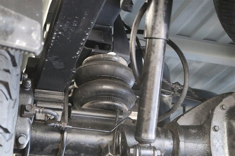 2007 Dodge Ram 2500 SLT 1-OREGON OWNER* 100% RUST & CORROSION FREE* NEW 2 "LEVEL LIFT W/BILSTEIN 5100 SHOCKS* LINEX BED LINER* NEVER HAD 5TH WHEEL OR GOOSENECK* NEW 33 " BFG KO3 10-PLYs* FULL FRESH SERVICE* ALL BOOKS & KEYS - Photo 20 - Portland, OR 97230