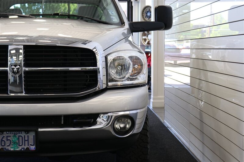 2007 Dodge Ram 2500 SLT 1-OREGON OWNER* 100% RUST & CORROSION FREE* NEW 2 "LEVEL LIFT W/BILSTEIN 5100 SHOCKS* LINEX BED LINER* NEVER HAD 5TH WHEEL OR GOOSENECK* NEW 33 " BFG KO3 10-PLYs* FULL FRESH SERVICE* ALL BOOKS & KEYS - Photo 52 - Portland, OR 97230