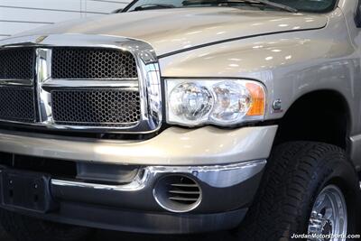 2005 Dodge Ram 3500 SLT  CARLI STAGE 3 3 " LIFT WITH BILSTEIN 5100 SHOCKS* REAR AIR BAGS* 35 " TIRES* 10K BUILT TRANSMISSION* NAV APPLE CARPLAY - Photo 9 - Portland, OR 97230