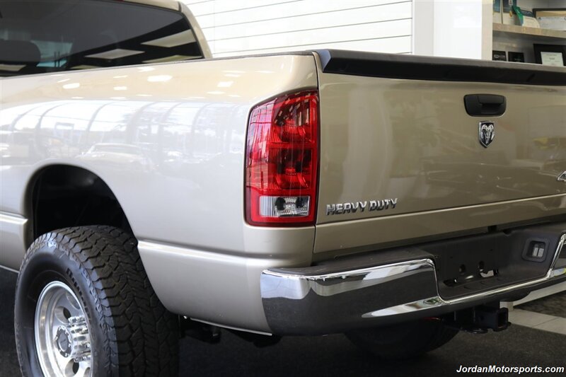 2005 Dodge Ram 3500 SLT  CARLI STAGE 3 3 " LIFT WITH BILSTEIN 5100 SHOCKS* REAR AIR BAGS* 35 " TIRES* 10K BUILT TRANSMISSION* NAV APPLE CARPLAY - Photo 27 - Portland, OR 97230