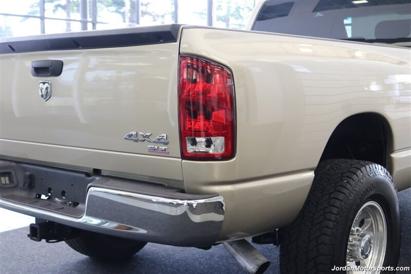 2005 Dodge Ram 3500 SLT  CARLI STAGE 3 3 " LIFT WITH BILSTEIN 5100 SHOCKS* REAR AIR BAGS* 35 " TIRES* 10K BUILT TRANSMISSION* NAV APPLE CARPLAY - Photo 26 - Portland, OR 97230