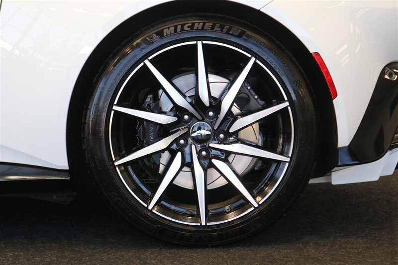 2020 Aston Martin Vantage - Photo 25 - Portland, OR 97230