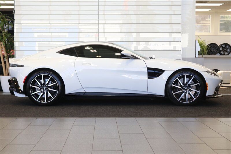 2020 Aston Martin Vantage - Photo 5 - Portland, OR 97230