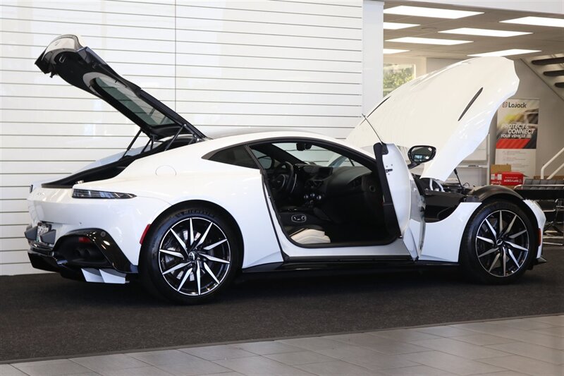 2020 Aston Martin Vantage - Photo 51 - Portland, OR 97230