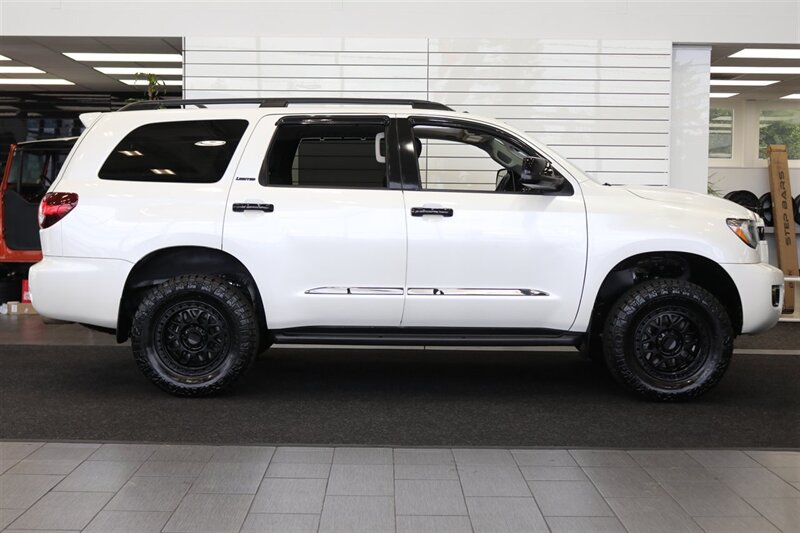 2021 Toyota Sequoia Nightshade 100% RUST FREE* NIGHTSHADE* CONVENIENCE PKG* JBL AUDIO* NAV* 2 "BILSTEIN LEVEL KIT* 33 " NITTOs W/ 18 "KMCs* ALL BOOKS- 2 KEYS- WINDOW STICKER* FRESH SERVICE - Photo 5 - Portland, OR 97230
