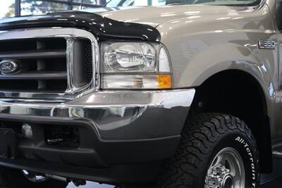 2002 Ford F-350 Lariat 1-OWNER* 60K MLS ONLY* 7.3L 6-SPEED MANUAL* MATCHING CANOPY* B&W TURNOVER GOOSENECK* NEW 33 "BFGS KO3 10-PLYs* IN NEW CONDITION* COLLECTOR GRADE* HYDRA TUNER* FRESHLY SERVICED* MANUAL TRASFER CASE - Photo 12 - Portland, OR 97230