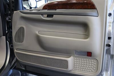 2002 Ford F-350 Super Duty Lariat 4dr Crew Cab Lariat - Photo 63 - Portland, OR 97230