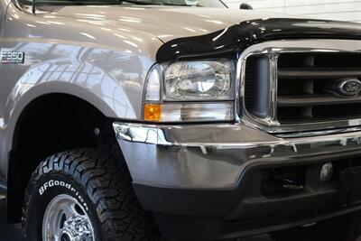 2002 Ford F-350 Lariat 1-OWNER* 60K MLS ONLY* 7.3L 6-SPEED MANUAL* MATCHING CANOPY* B&W TURNOVER GOOSENECK* NEW 33 "BFGS KO3 10-PLYs* IN NEW CONDITION* COLLECTOR GRADE* HYDRA TUNER* FRESHLY SERVICED* MANUAL TRASFER CASE - Photo 13 - Portland, OR 97230