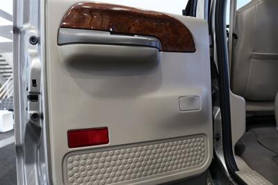 2002 Ford F-350 Super Duty Lariat 4dr Crew Cab Lariat - Photo 64 - Portland, OR 97230