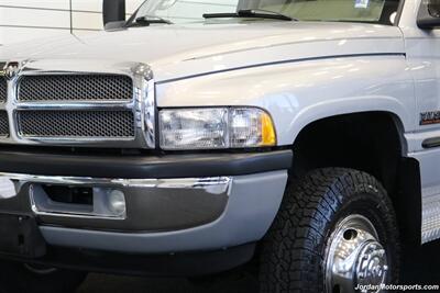 1998 Dodge Ram 3500 Laramie SLT  1-OWNER* 100% RUST FREE* 12-VALVE CUMMINS 5.9L* 5-SPEED MANUAL* NEW 10-PLY FALKEN A/T 4W TIRES* LARAMIE LEATHER* SPRAY IN BED LINER* ALL BOOKS & 3-KEYS* COLLECTOR GRADE & DREAM - Photo 10 - Portland, OR 97230