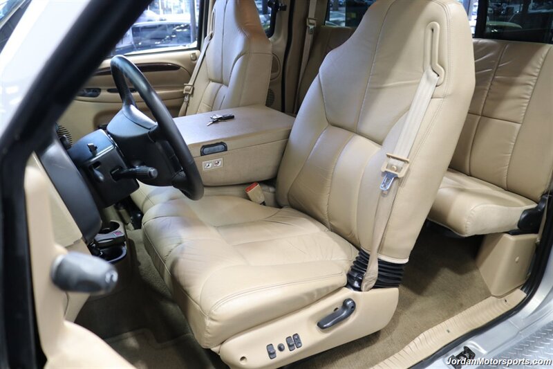 1998 Dodge Ram 3500 Laramie SLT  1-OWNER* 100% RUST FREE* 12-VALVE CUMMINS 5.9L* 5-SPEED MANUAL* NEW 10-PLY FALKEN A/T 4W TIRES* LARAMIE LEATHER* SPRAY IN BED LINER* ALL BOOKS & 3-KEYS* COLLECTOR GRADE & DREAM - Photo 16 - Portland, OR 97230