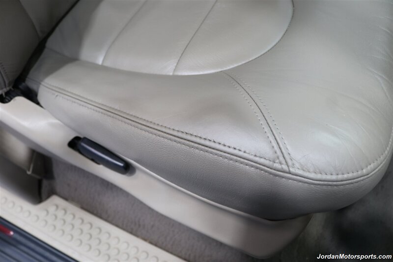 2000 Ford F-250 Lariat LARIAT 6-PASSENGER 4X4* NEVER HAD A 5TH WHEEL OR GOOSENECK* NEW 2.5 " LEVELING KIT W/BILSTEIN 5100 SHCOKS* NEW 33 " FALKEN AT4 10-PLY TIRES* FULL FRESH SERVICE* PAINT MATCHED CANOPY - Photo 69 - Portland, OR 97230