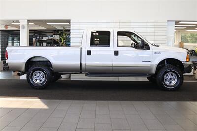 2001 Ford F-250 Lariat  1-OWNER* 100% RUST FREE* NEW 35 " BFG KO3s* NEW 2.5 " LEVEL KIT W/BILSTEIN 5100 SHOCKS & STABILIZER* NEW ICP SENSOR/COOLANT FLUSH/AC SERVICE/BELT/POWERSTEERING FLUSH* ALL BOOKS & KEYS* BACK UP CAMERA - Photo 5 - Portland, OR 97230