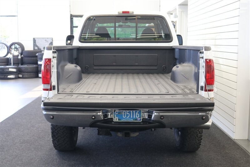 2001 Ford F-250 Lariat  1-OWNER* 100% RUST FREE* NEW 35 " BFG KO3s* NEW 2.5 " LEVEL KIT W/BILSTEIN 5100 SHOCKS & STABILIZER* NEW ICP SENSOR/COOLANT FLUSH/AC SERVICE/BELT/POWERSTEERING FLUSH* ALL BOOKS & KEYS* BACK UP CAMERA - Photo 13 - Portland, OR 97230
