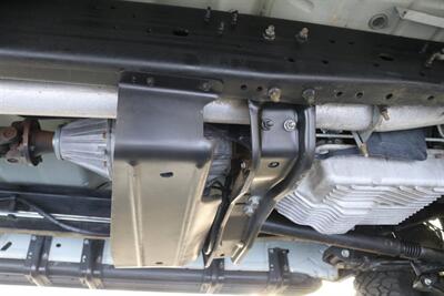 2001 Ford F-250 Lariat  1-OWNER* 100% RUST FREE* NEW 35 " BFG KO3s* NEW 2.5 " LEVEL KIT W/BILSTEIN 5100 SHOCKS & STABILIZER* NEW ICP SENSOR/COOLANT FLUSH/AC SERVICE/BELT/POWERSTEERING FLUSH* ALL BOOKS & KEYS* BACK UP CAMERA - Photo 35 - Portland, OR 97230
